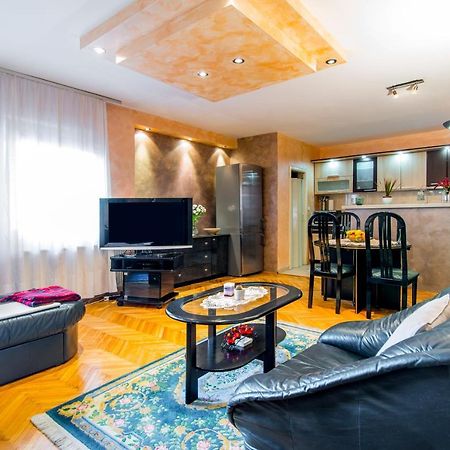 Apartment City Center Novi Sad Eksteriør billede